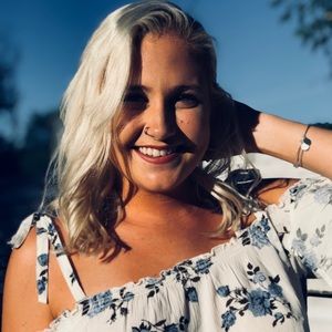 Meet your Posher, Sydney